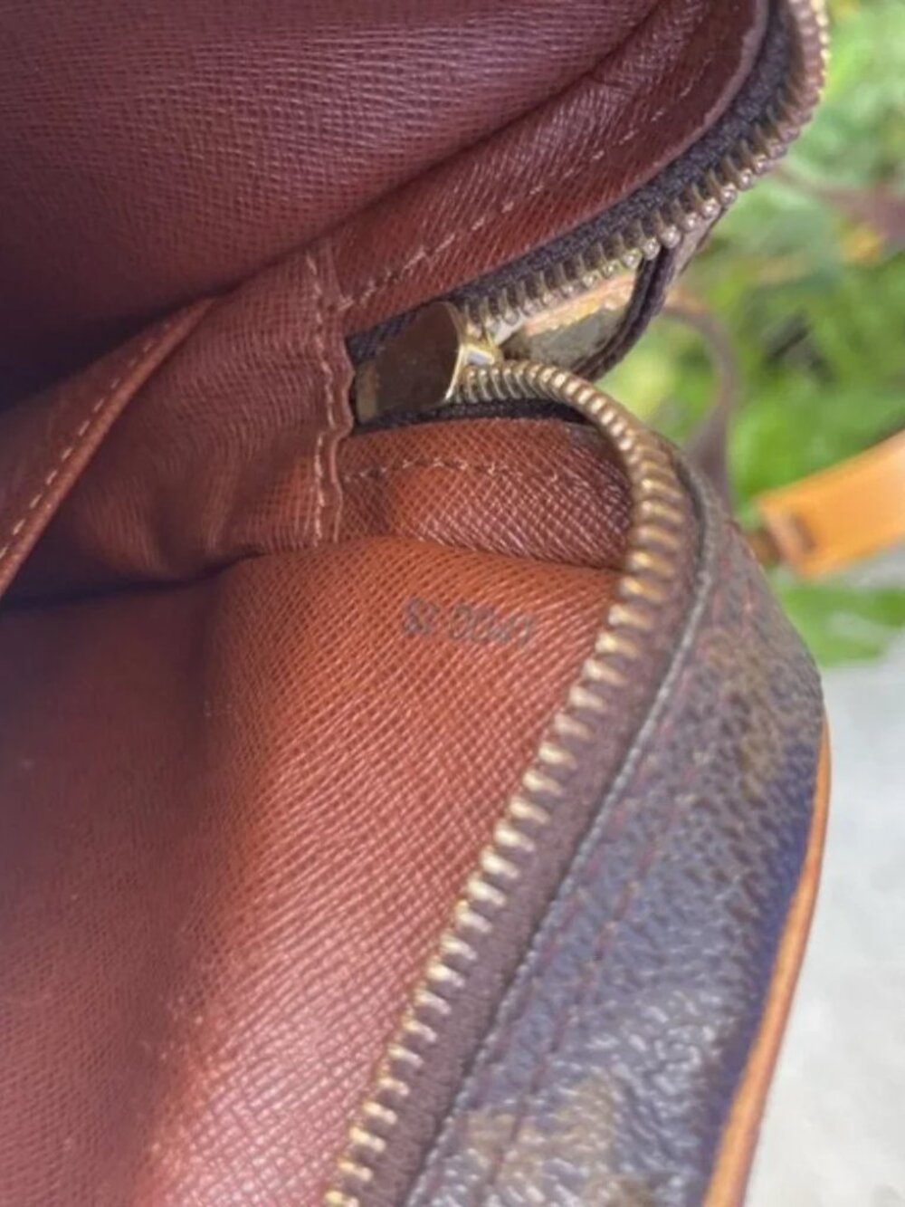 Louis Vuitton danube pm crossbody bag - Picture 8 of 14